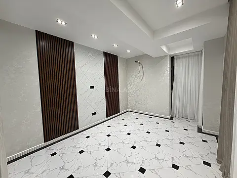 Satılır 2 otaqlı mənzil 87 m²
