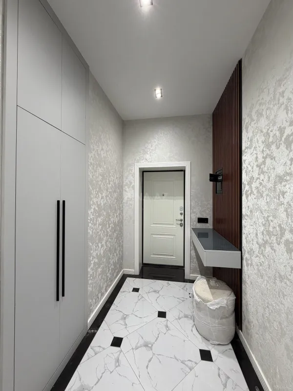 Satılır 2 otaqlı mənzil 87 m²