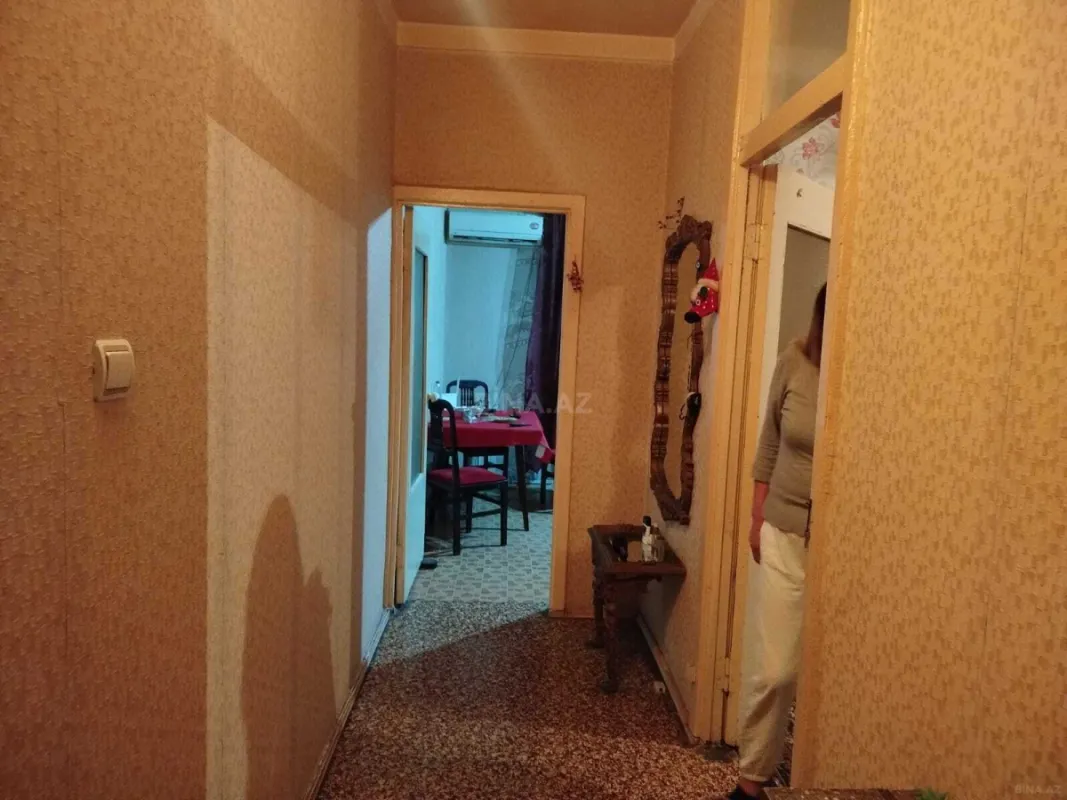 Satılır 2 otaqlı mənzil 55 m²