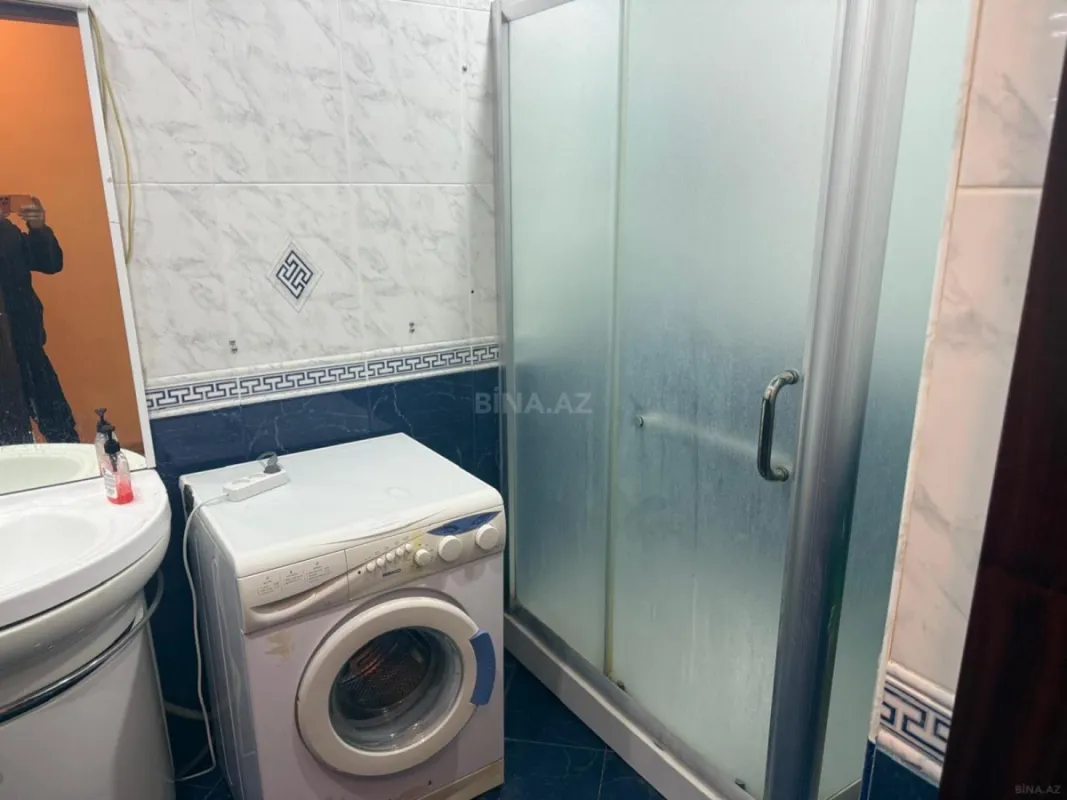 Kirayə verilir 3 otaqlı mənzil 160 m²