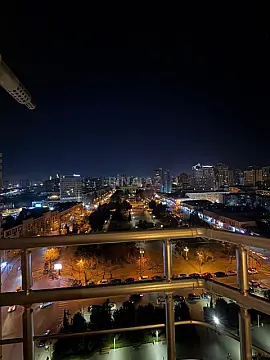 Kirayə verilir 2 otaqlı mənzil 90 m²