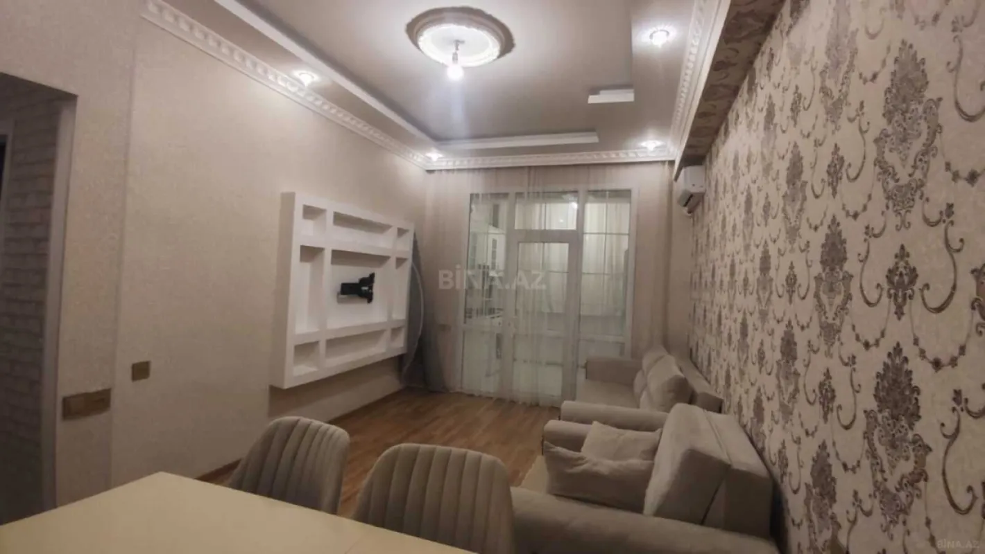 Kirayə verilir 2 otaqlı mənzil 55 m²
