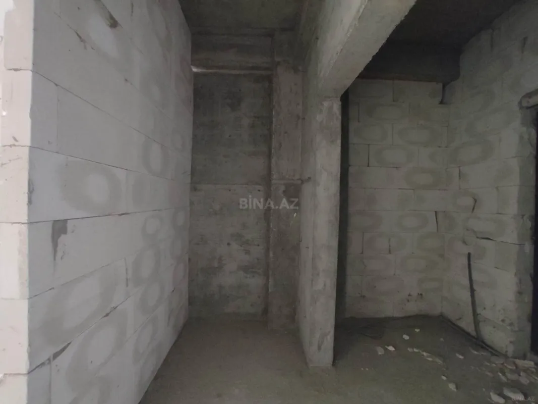 Satılır 3 otaqlı mənzil 86 m²