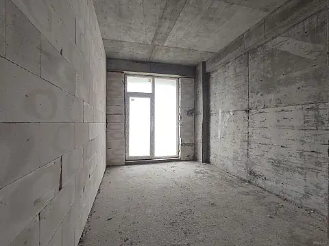 Satılır 3 otaqlı mənzil 86 m²