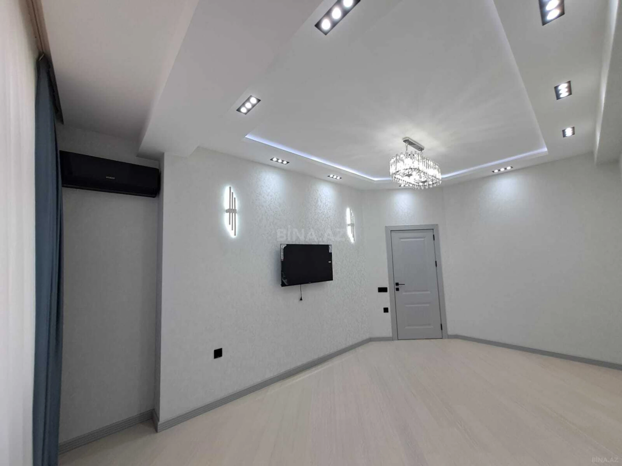 Satılır 2 otaqlı mənzil 52 m²
