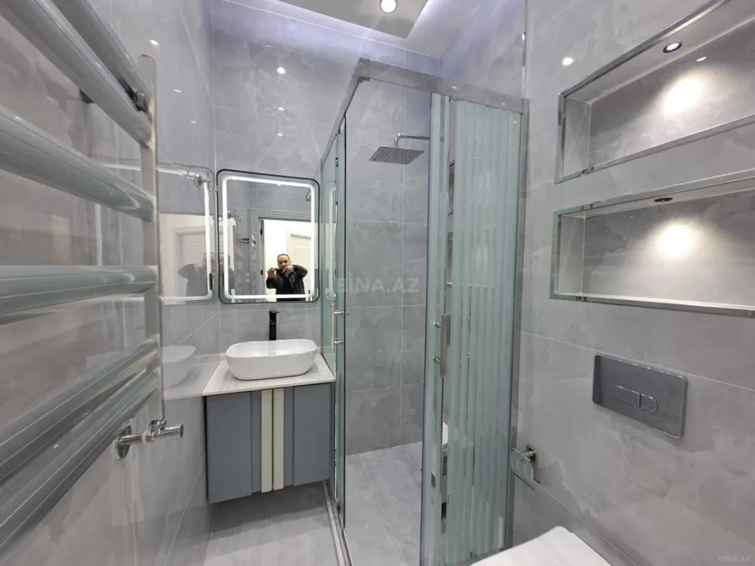 Satılır 2 otaqlı mənzil 52 m²