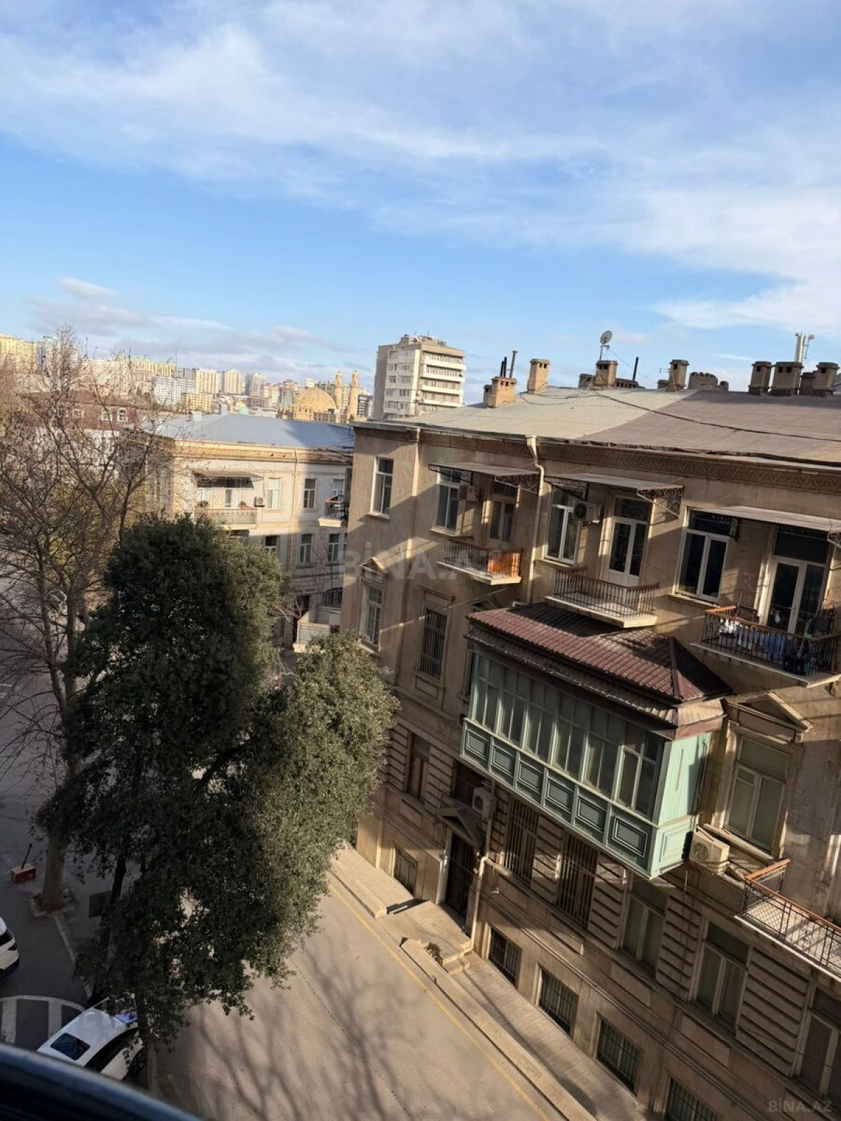 Kirayə verilir 2 otaqlı mənzil 100 m²