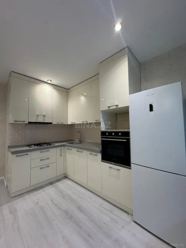 Satılır 2 otaqlı mənzil 52 m²
