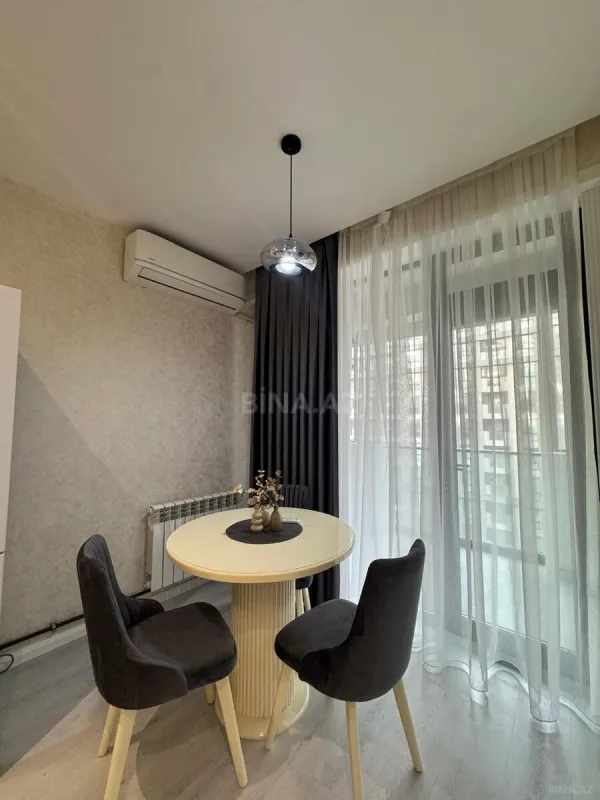 Satılır 2 otaqlı mənzil 52 m²