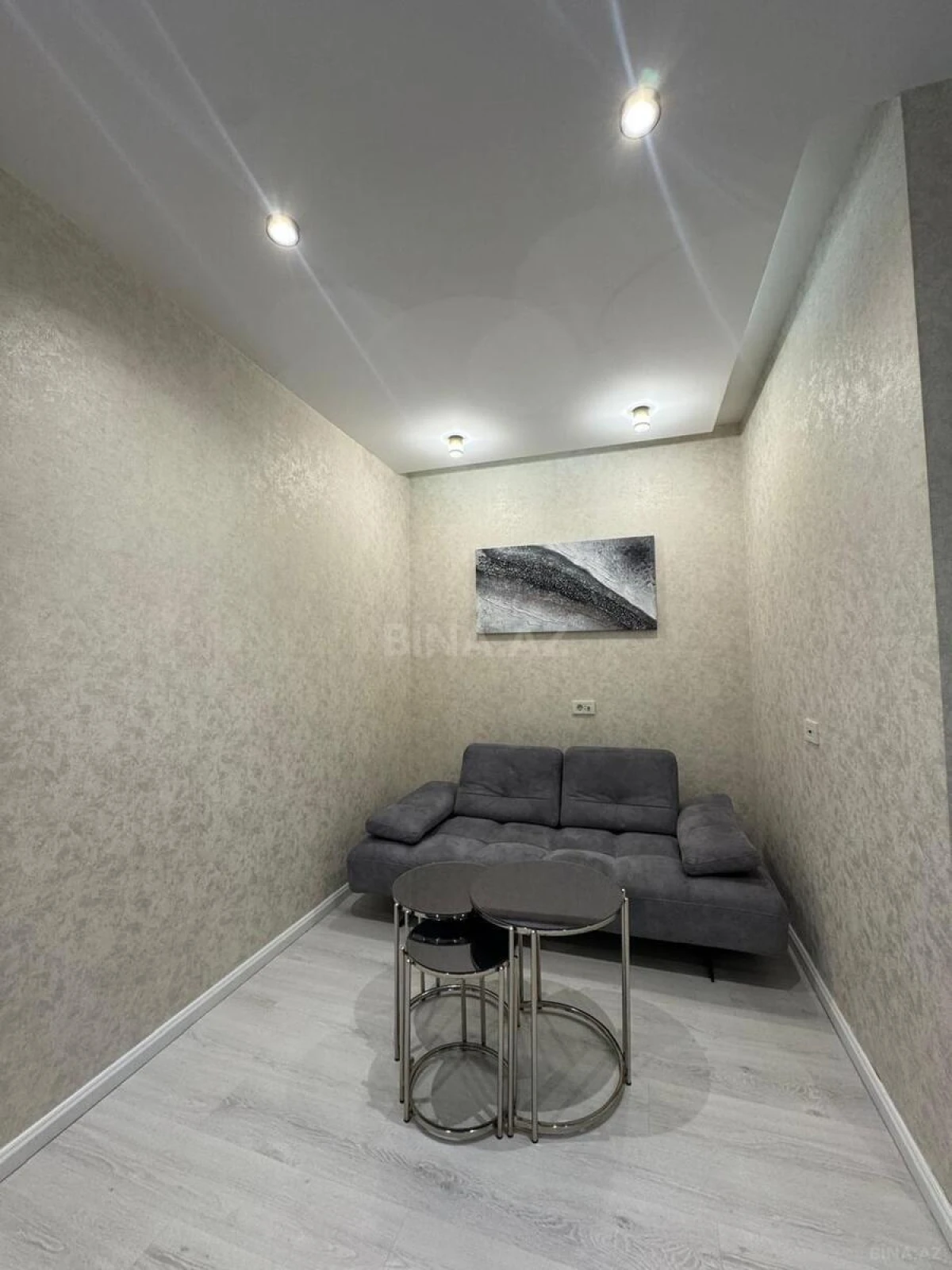 Satılır 2 otaqlı mənzil 52 m²