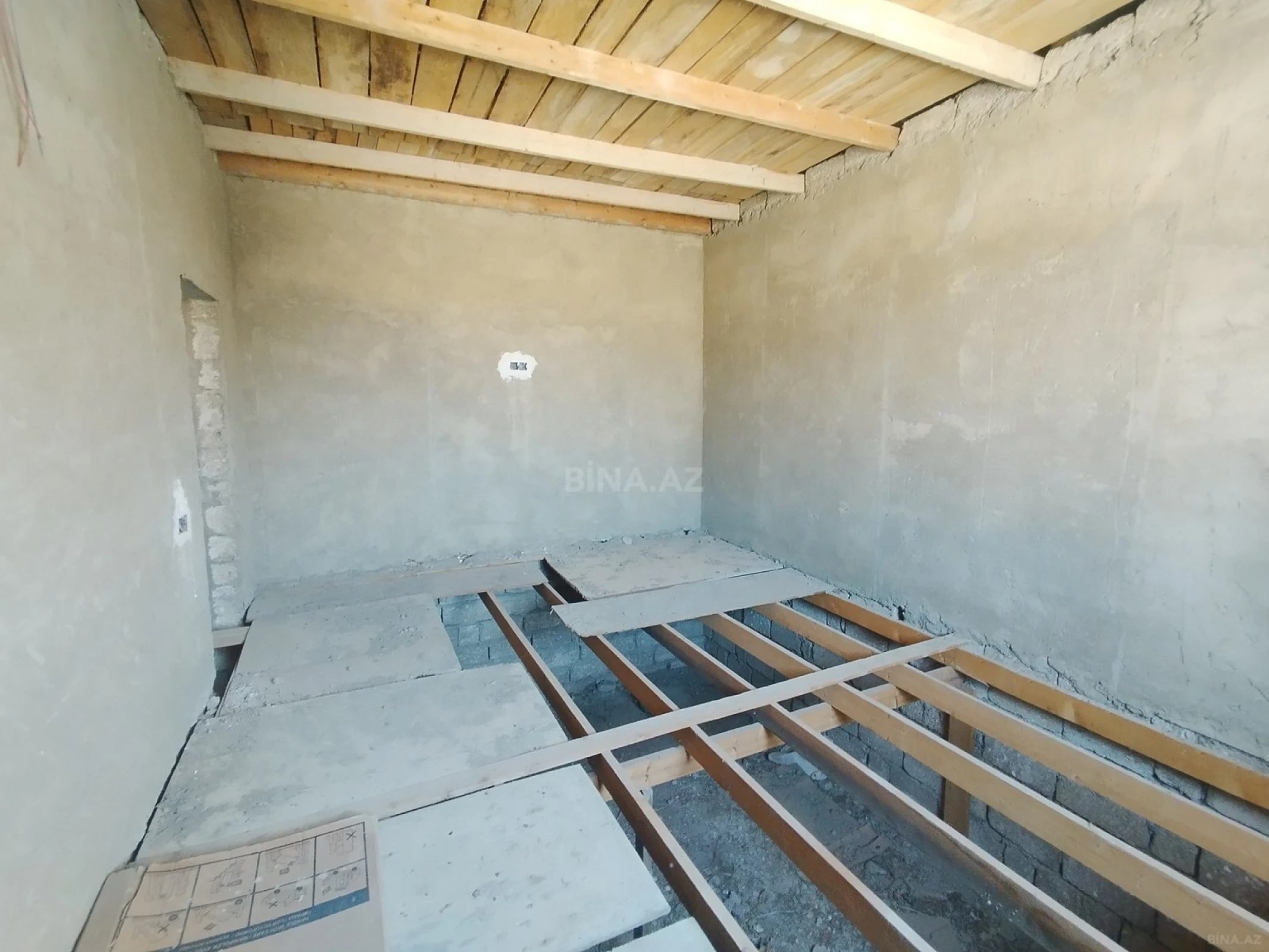 Satılır 4 otaqlı həyət evi 146 m²