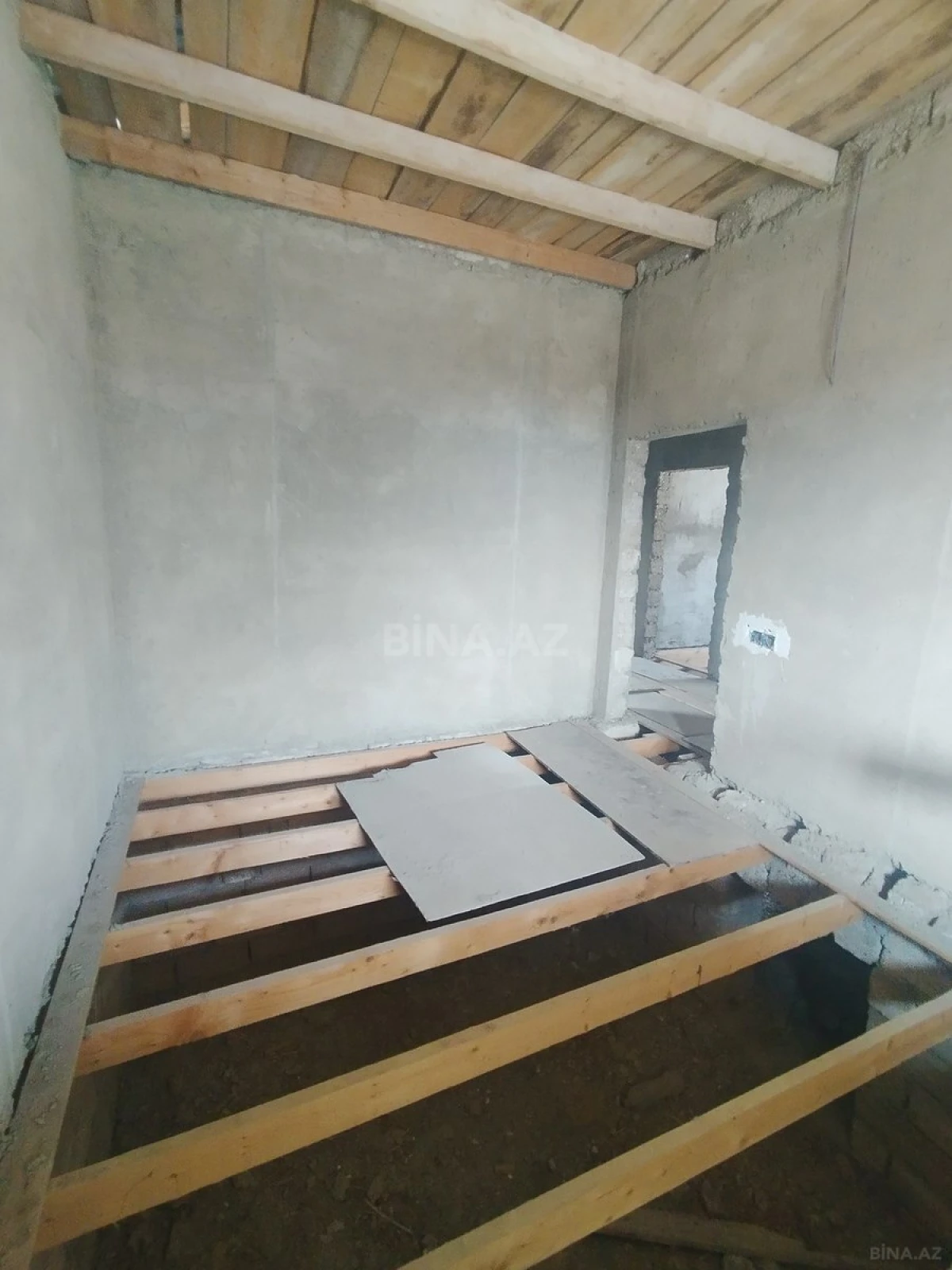 Satılır 4 otaqlı həyət evi 146 m²