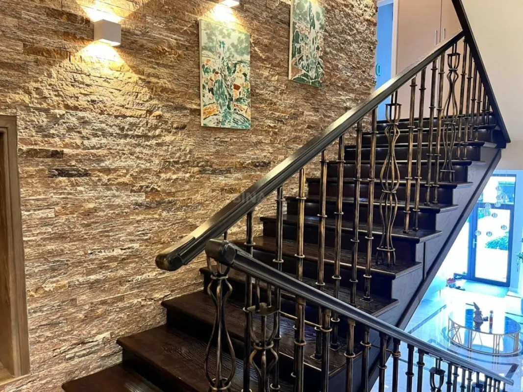 Kirayə verilir 5 otaqlı həyət evi 580 m²