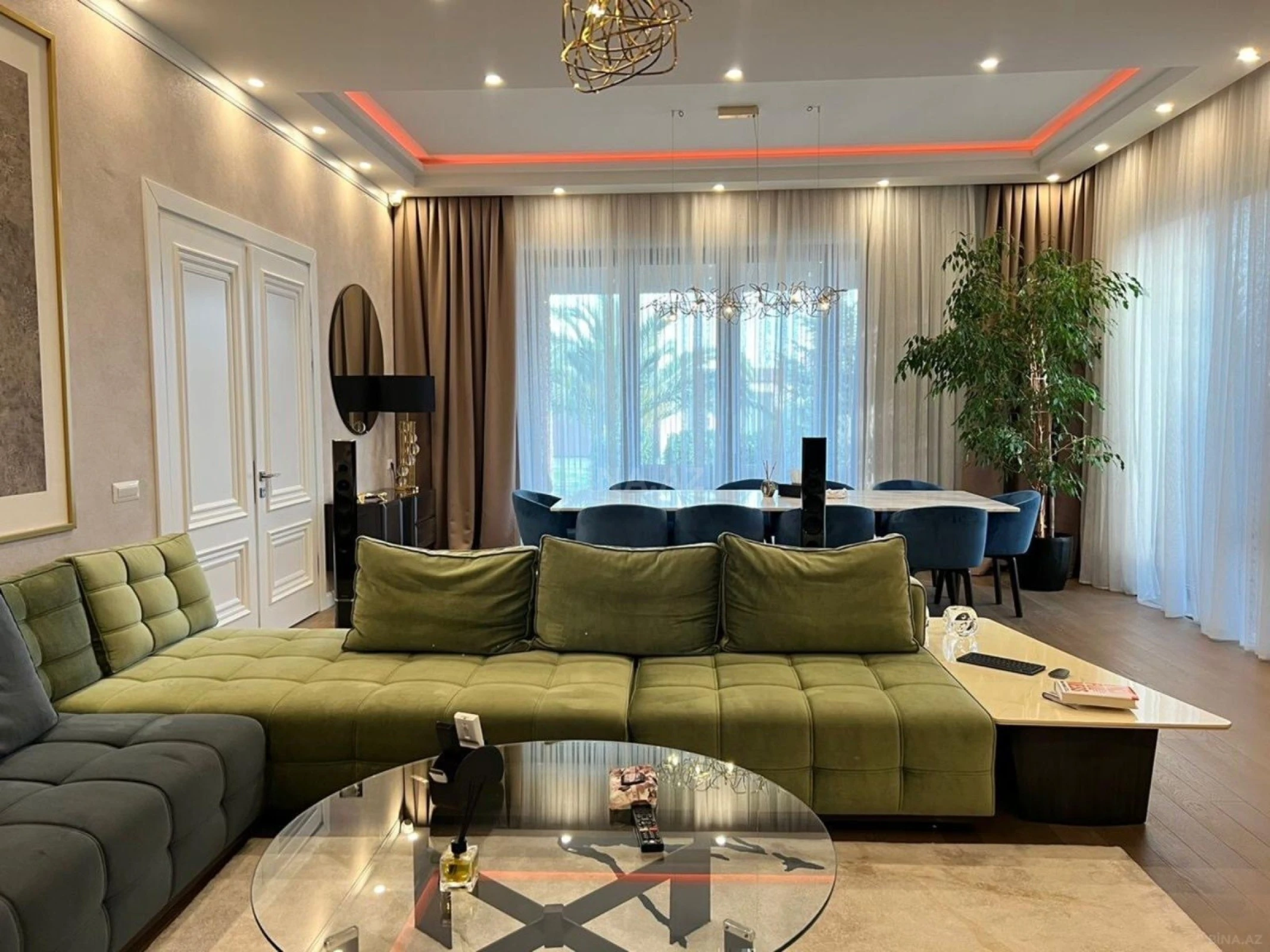 Kirayə verilir 5 otaqlı həyət evi 580 m²