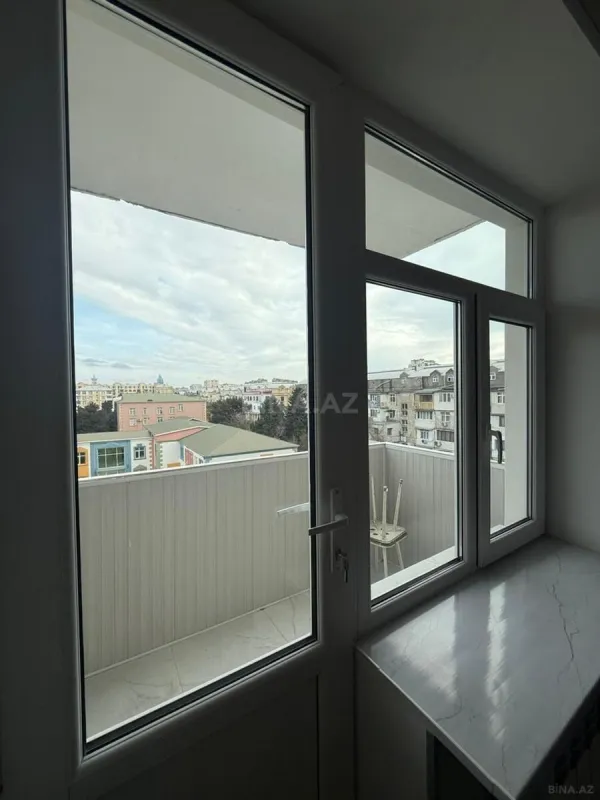 Satılır 2 otaqlı mənzil 75 m²