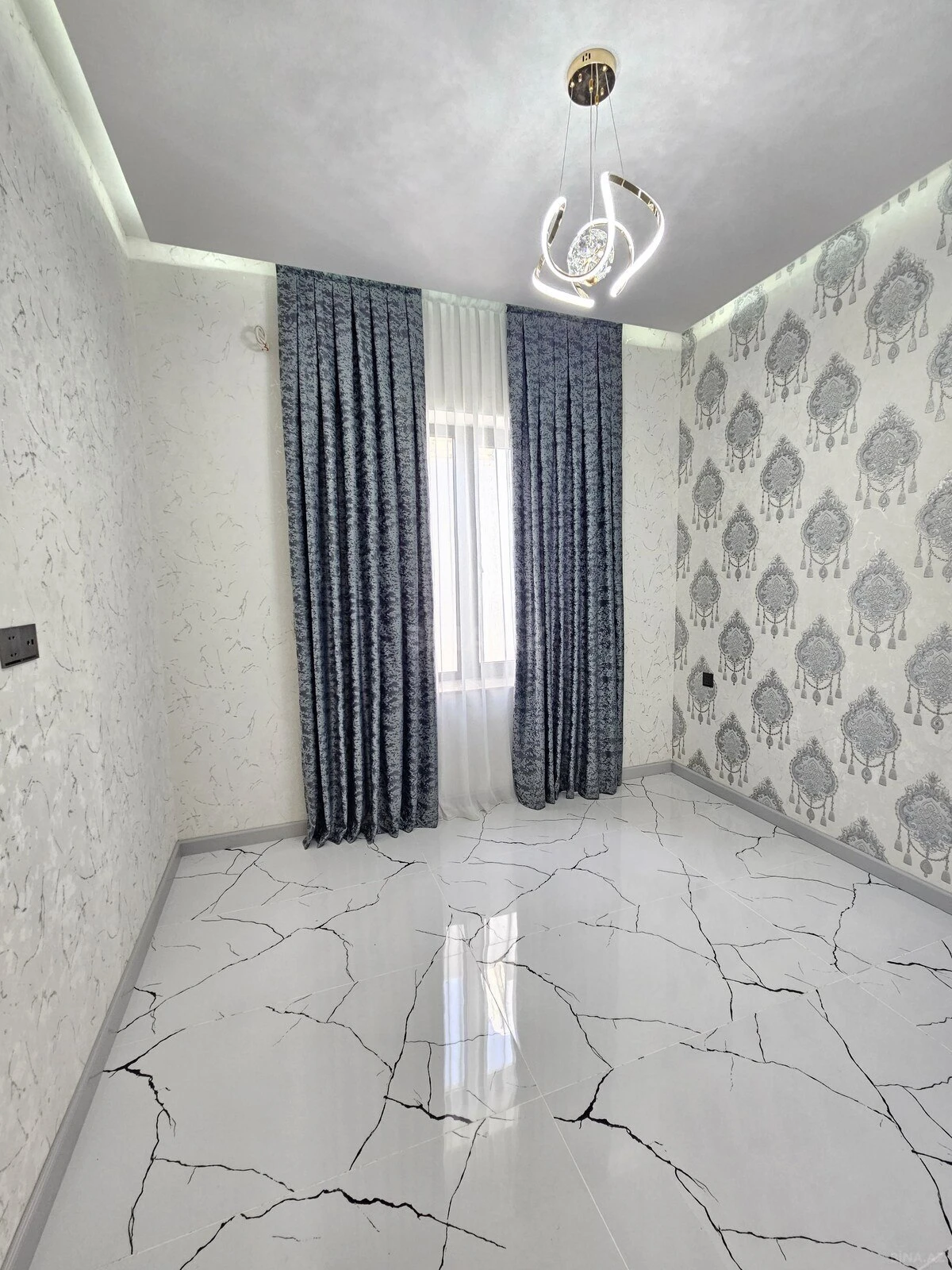 Satılır 4 otaqlı həyət evi 130 m²