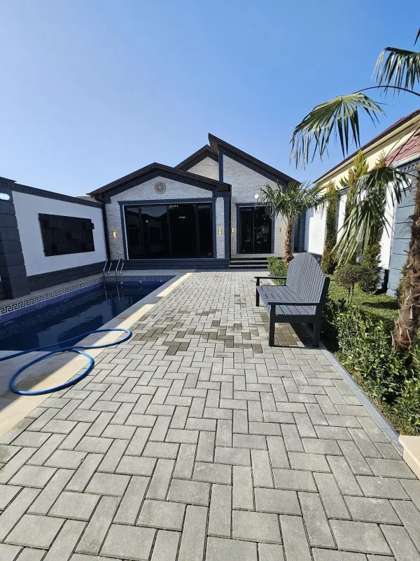 Satılır 4 otaqlı həyət evi 130 m²