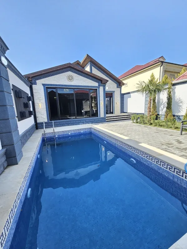 Satılır 4 otaqlı həyət evi 130 m²