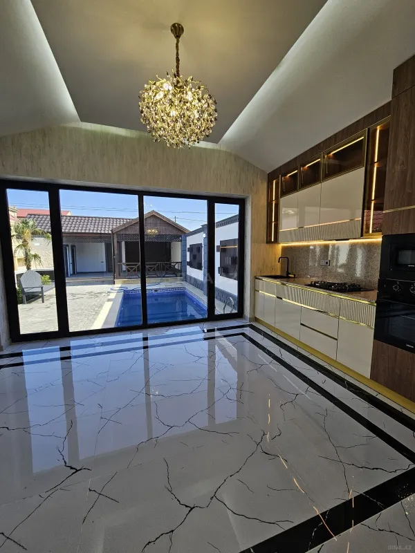 Satılır 4 otaqlı həyət evi 130 m²