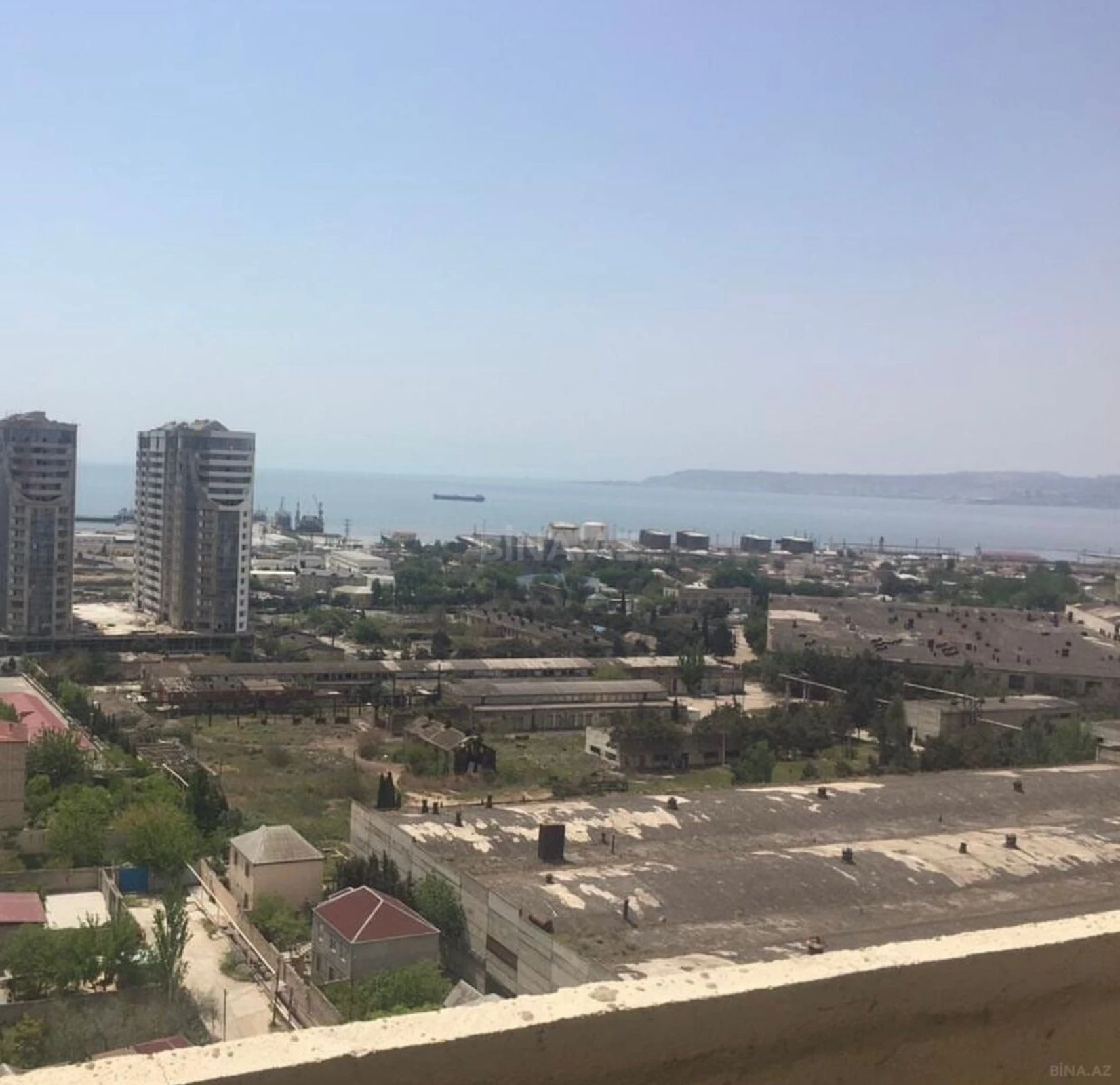 Satılır 3 otaqlı mənzil 155 m²