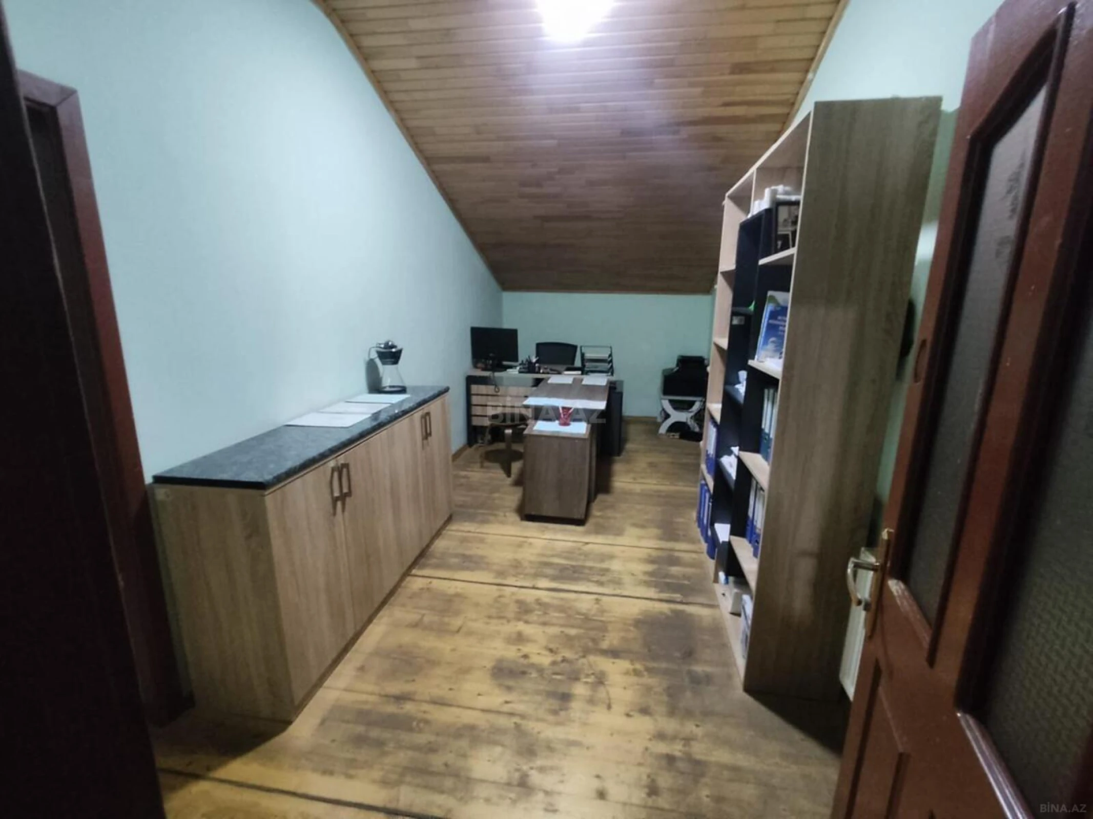 Kirayə verilir 9 otaqlı ofis 240 m²