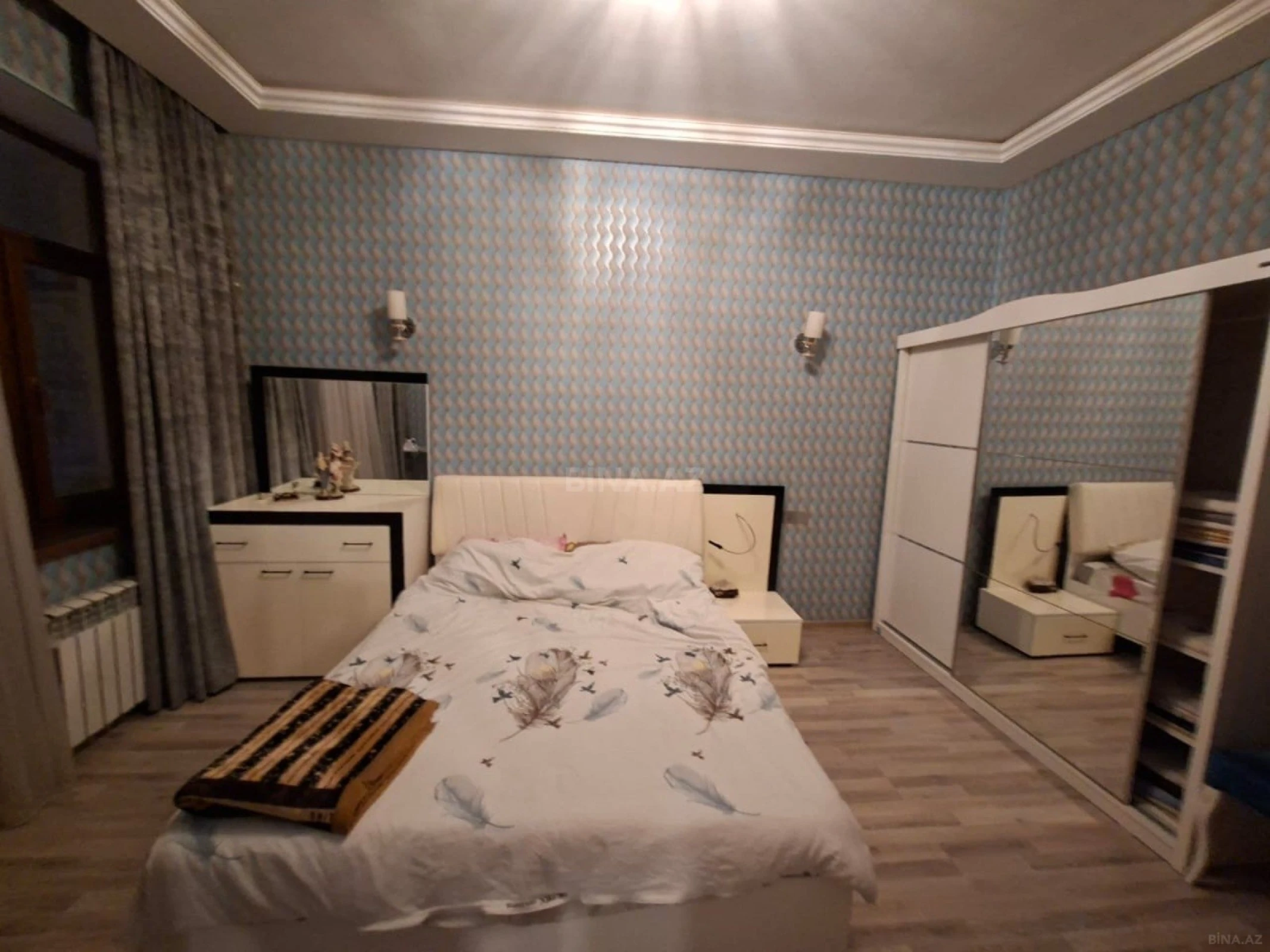 Kirayə verilir 2 otaqlı mənzil 55 m²
