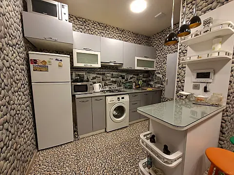 Kirayə verilir 2 otaqlı mənzil 55 m²