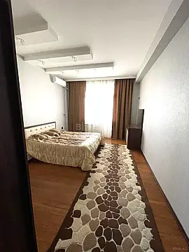 Kirayə verilir 3 otaqlı mənzil 155 m²