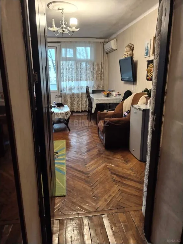 Satılır 2 otaqlı mənzil 45 m²