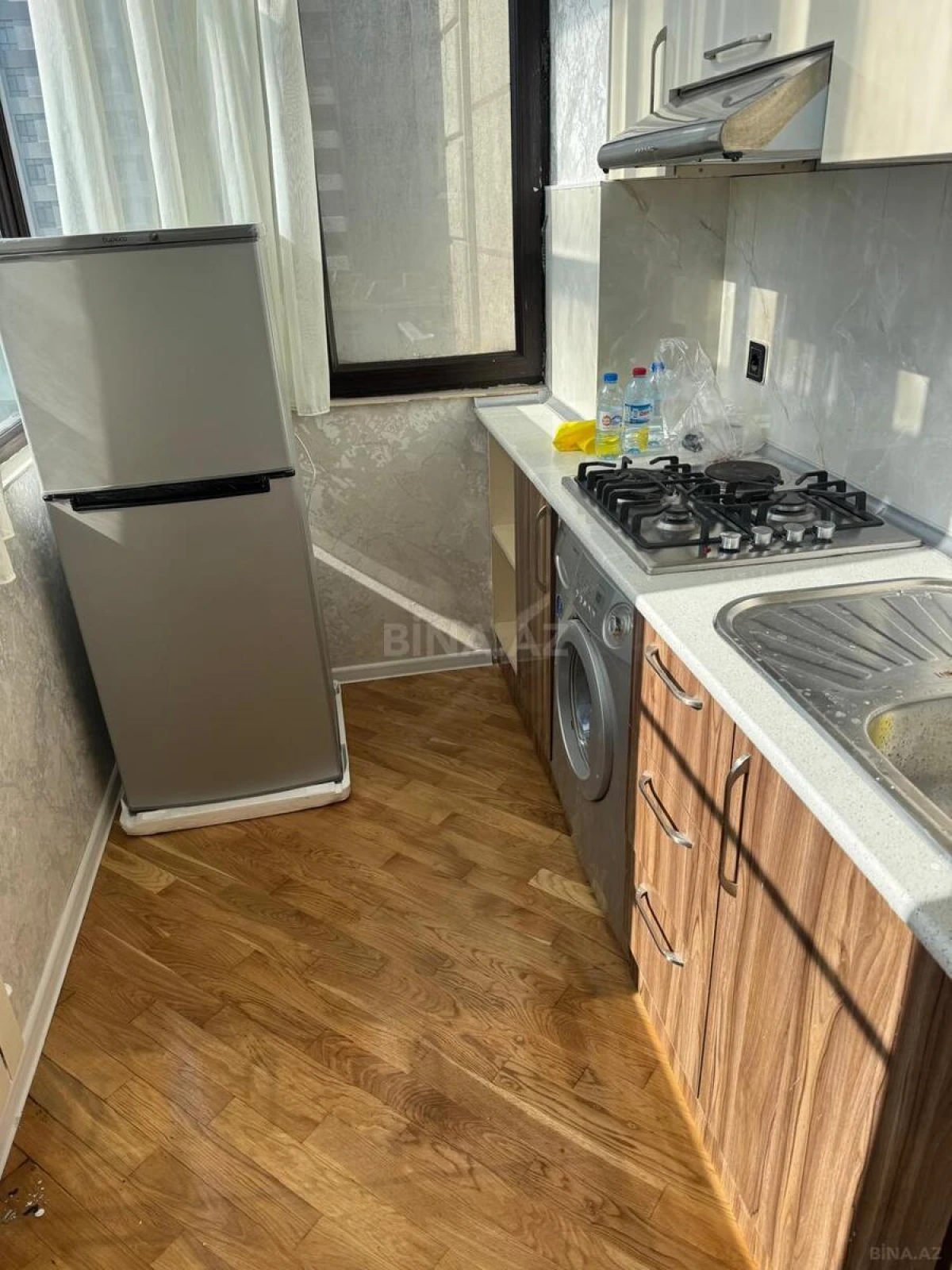 Kirayə verilir 2 otaqlı mənzil 60 m²
