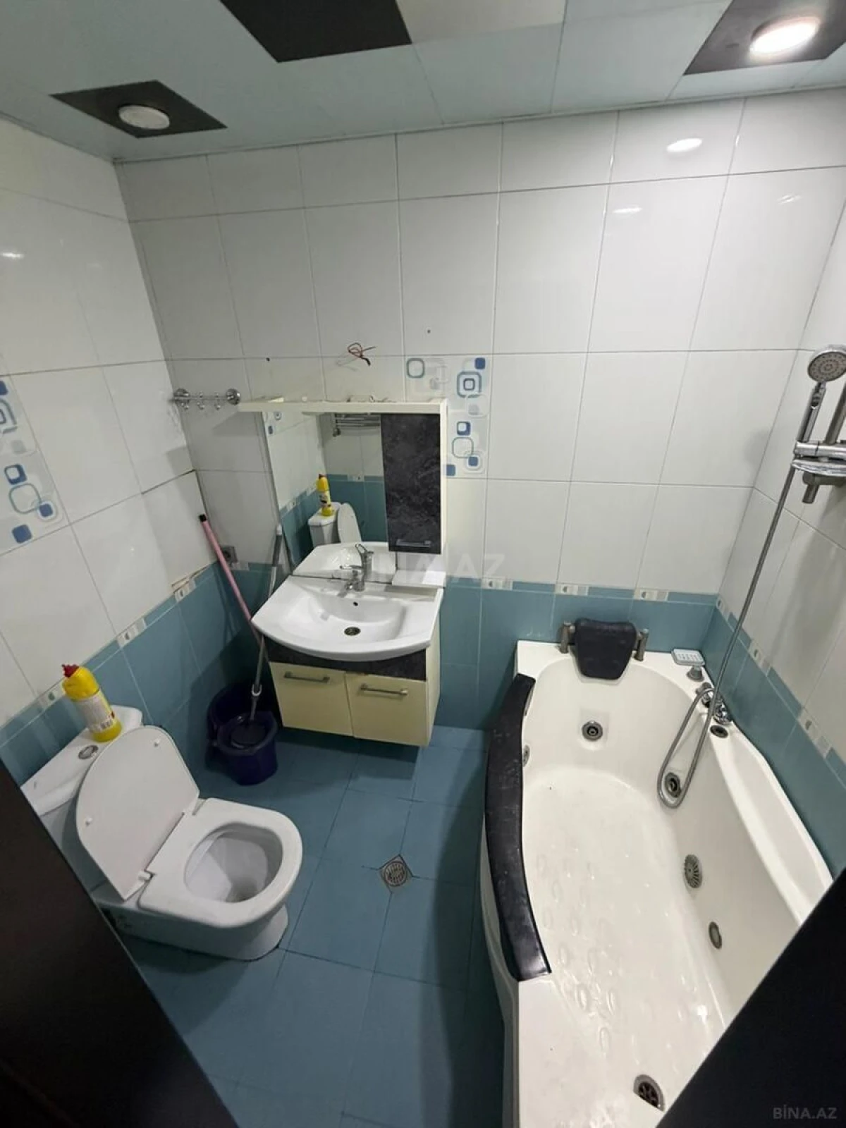 Kirayə verilir 3 otaqlı mənzil 98 m²