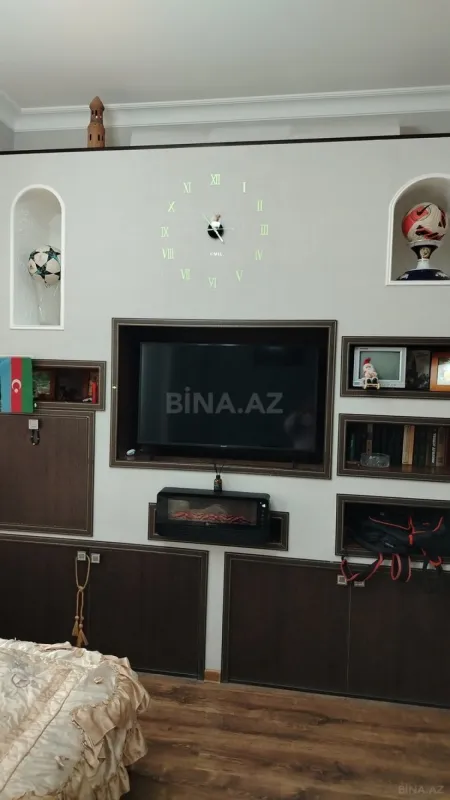 Satılır 7 otaqlı həyət evi 350 m²