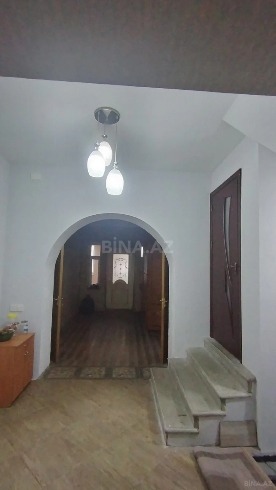 Satılır 7 otaqlı həyət evi 350 m²