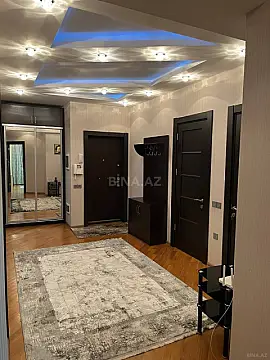 Kirayə verilir 4 otaqlı mənzil 150 m²