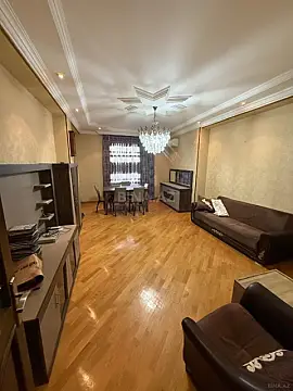 Satılır 4 otaqlı mənzil 169 m²