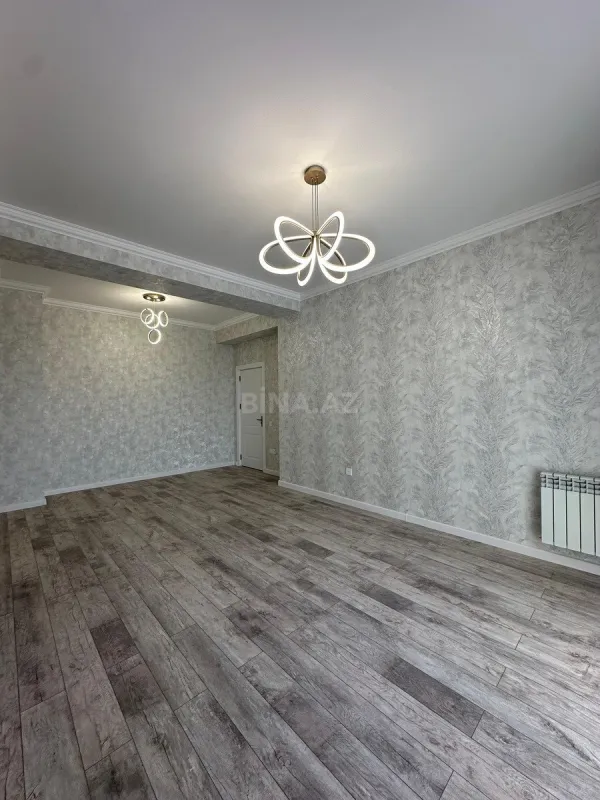 Satılır 2 otaqlı mənzil 75 m²