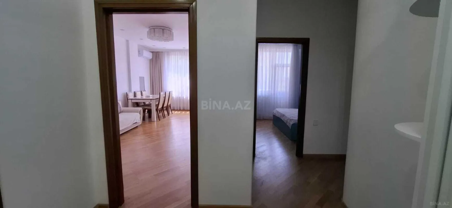 Satılır 3 otaqlı mənzil 112 m²