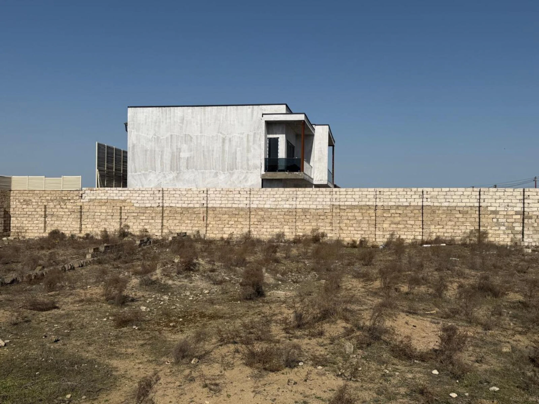 Satılır torpaq sahəsi 12 m²