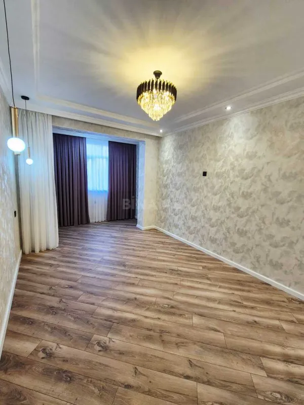 Satılır 3 otaqlı mənzil 74 m²