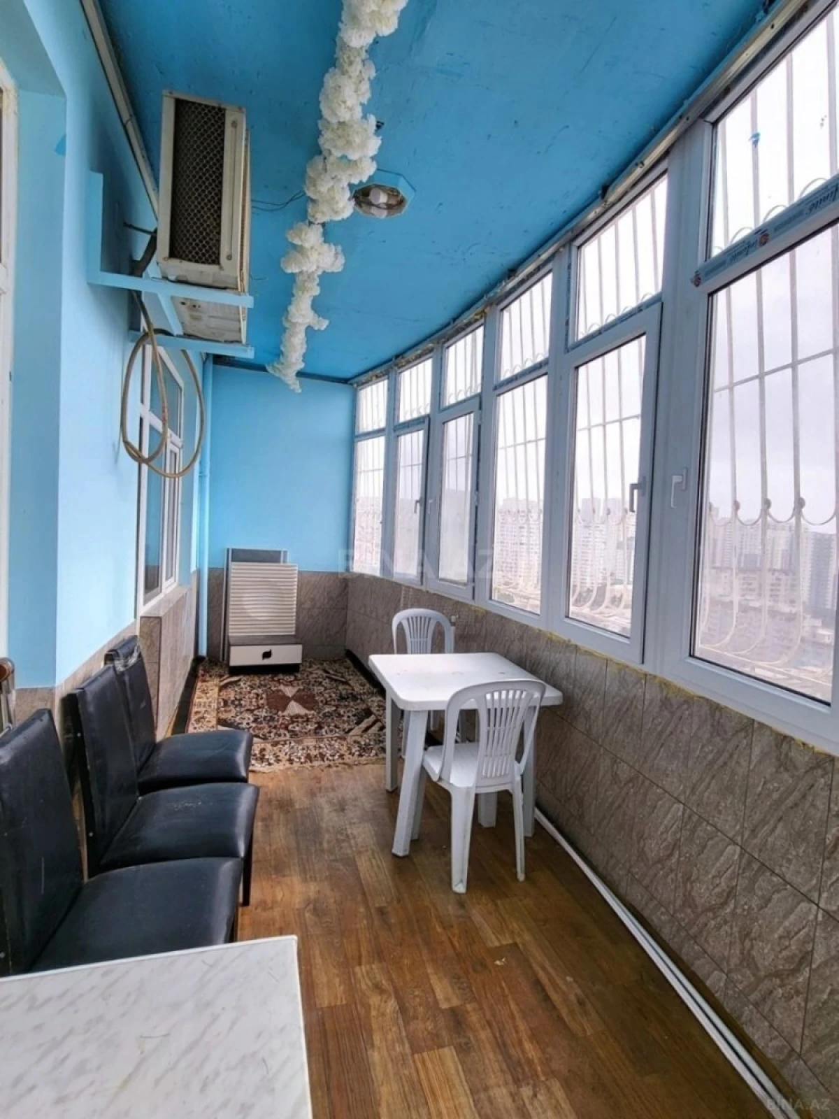 Satılır 2 otaqlı mənzil 55 m²