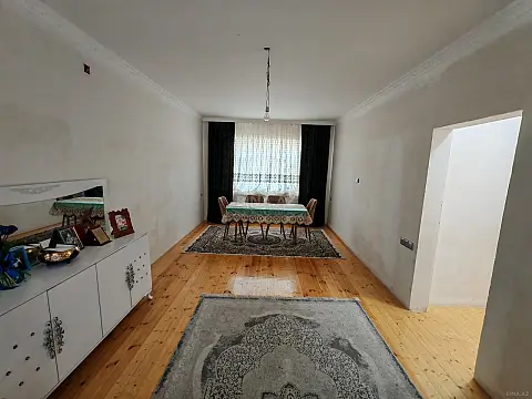 Satılır 3 otaqlı həyət evi 100 m²