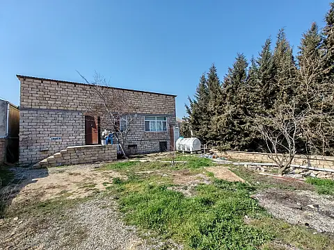 Satılır 3 otaqlı həyət evi 100 m² — Bakı 3 otaq 100.00 m²