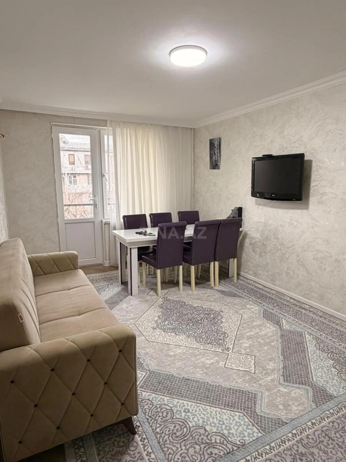 Kirayə verilir 2 otaqlı mənzil 50 m²