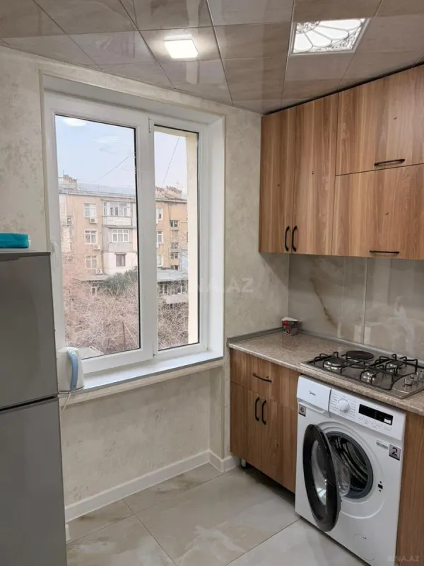 Kirayə verilir 2 otaqlı mənzil 50 m²