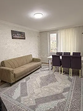 Kirayə verilir 2 otaqlı mənzil 50 m²