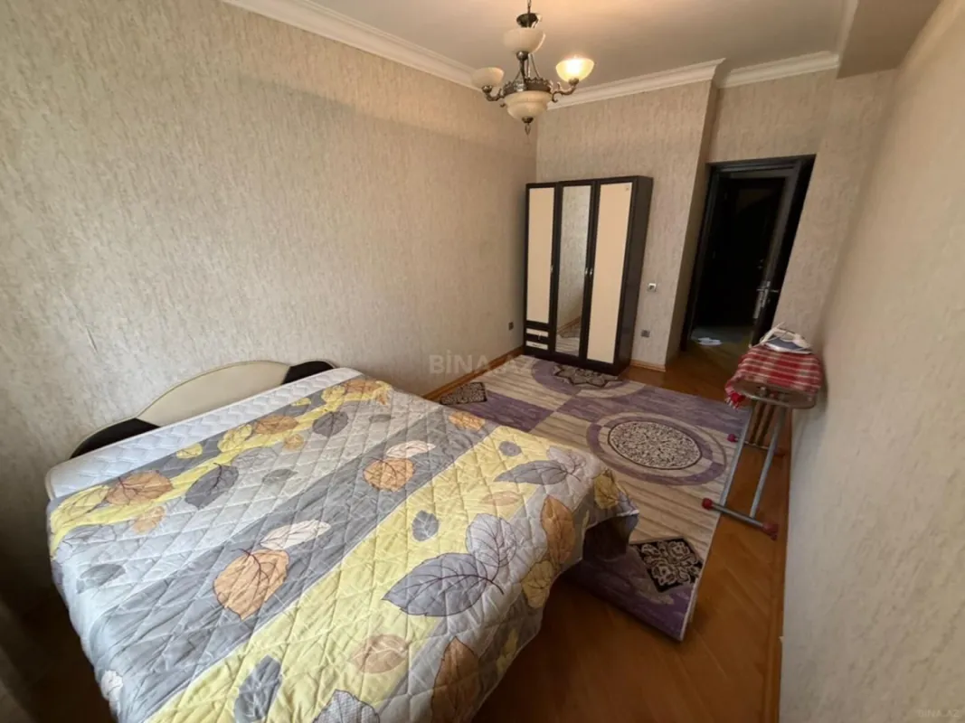 Kirayə verilir 3 otaqlı mənzil 97 m²