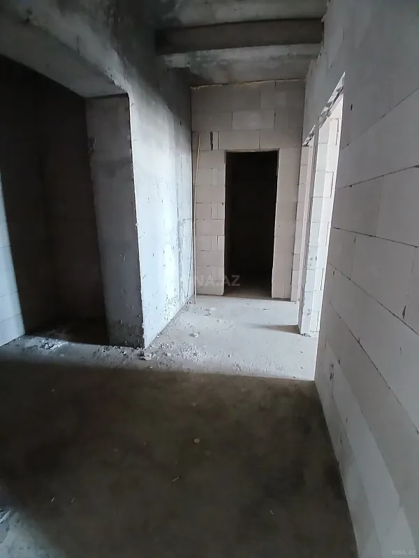 Satılır 2 otaqlı mənzil 78 m²