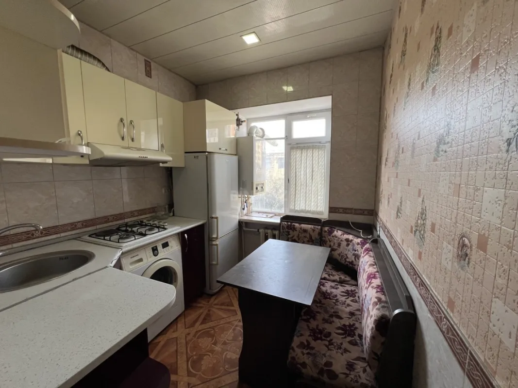 Satılır 2 otaqlı mənzil 48 m²