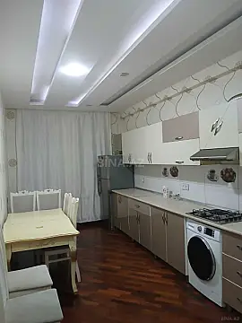 Kirayə verilir 3 otaqlı mənzil 115 m²