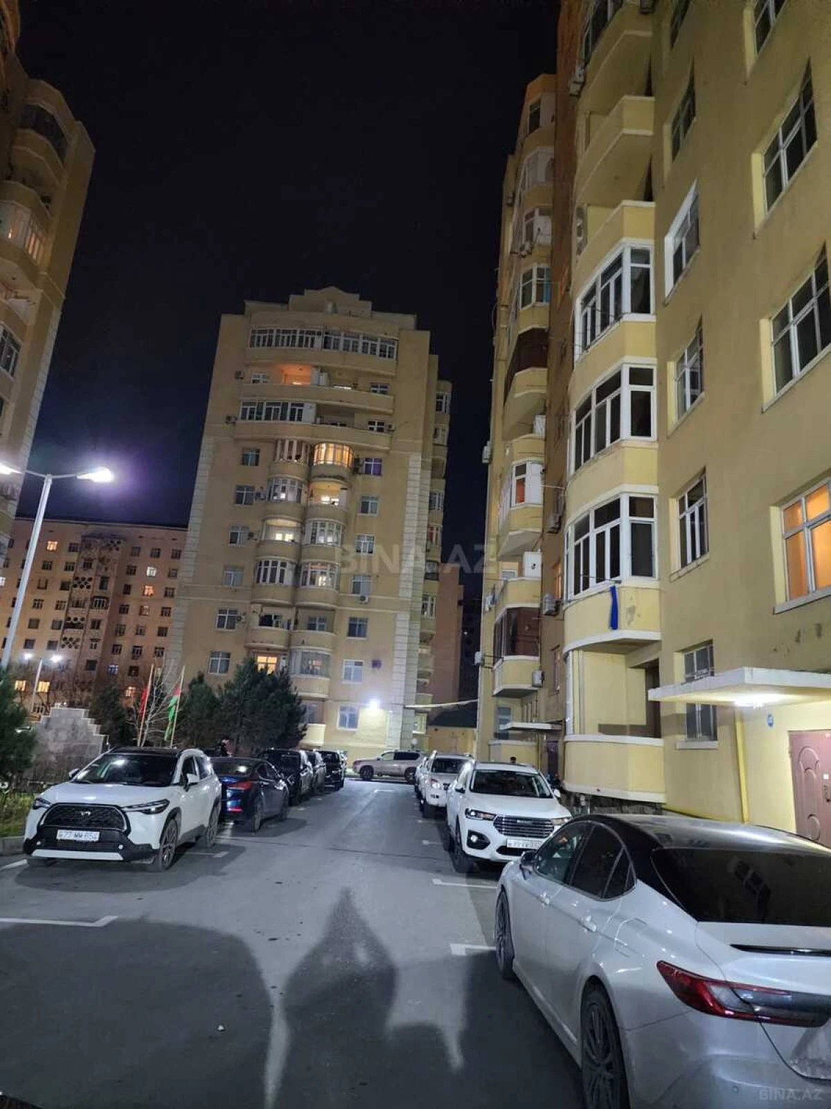 Kirayə verilir 3 otaqlı mənzil 115 m²